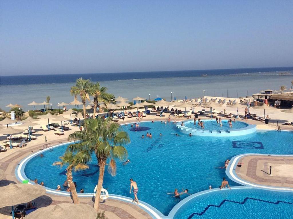 Blue Reef Red Sea Resort Marsa Alam 외부 사진